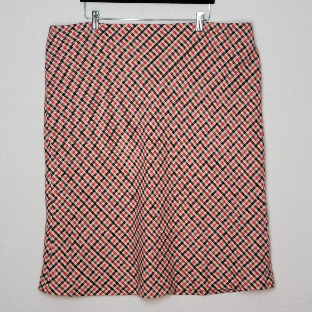 Talbot's Plaid Plus Women's‎ Skirt SIZE 20. #860